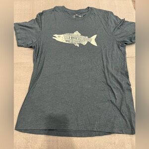 [XL]Westcoastees Gray Blue Fish Graphic T-Shirt